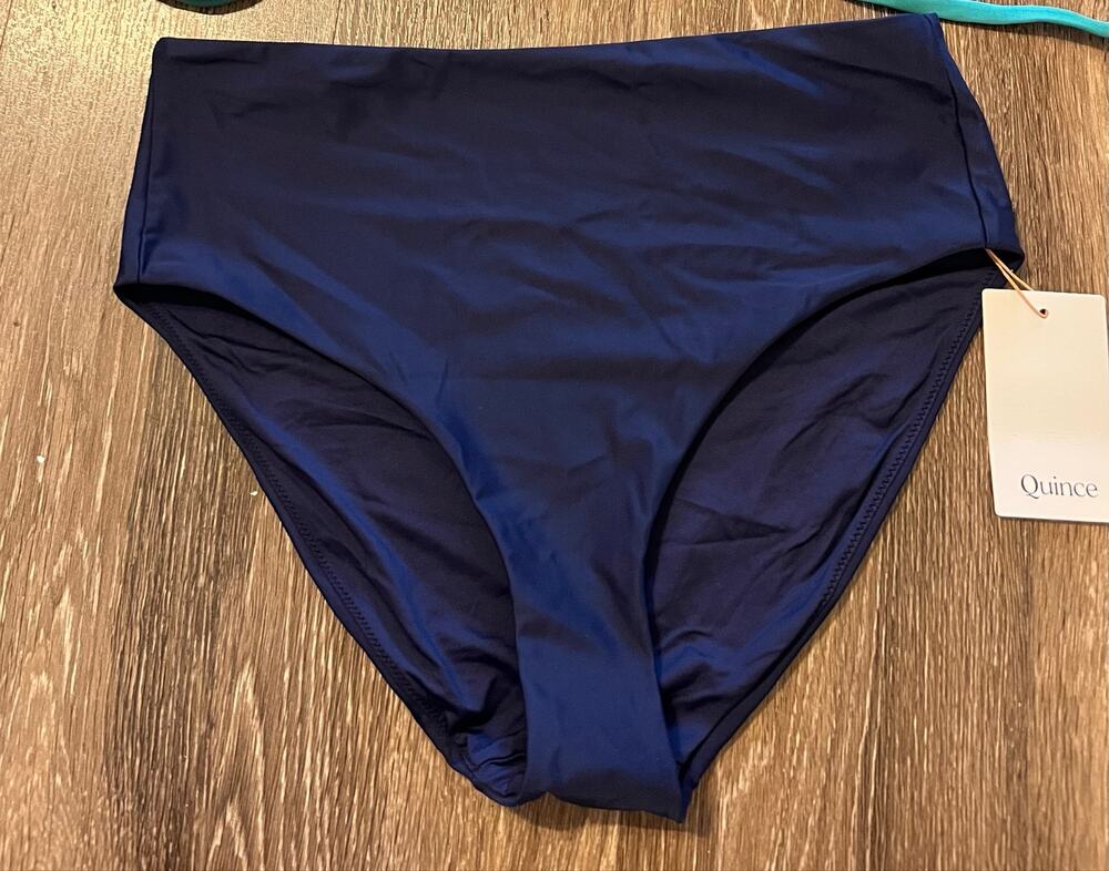 Quince Italian High Rise Swim Bottom in Deep Navy Blue Size L